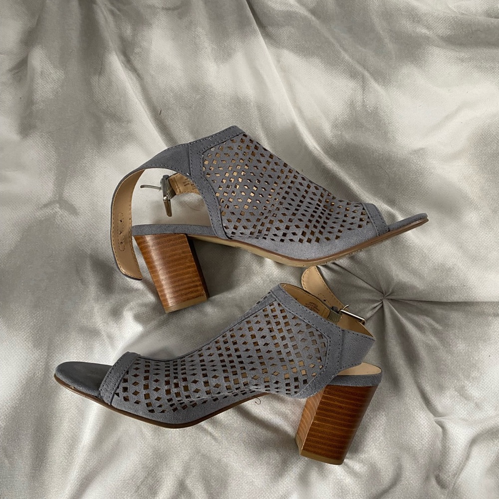 Grey heels